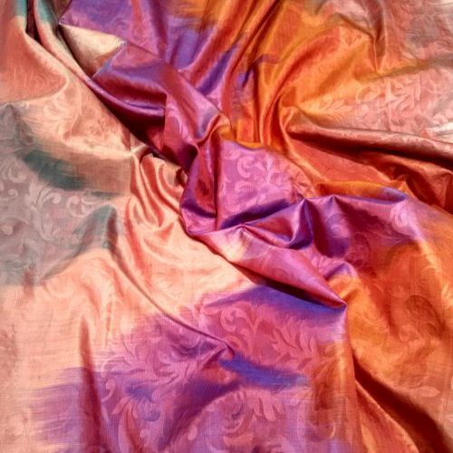 SILK IKKAT JACQUARD - SERIES